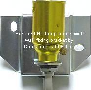 3.007.E.WALBKT.C417-1 BC Earthed candle holder with wall bracket & 25cm white cable
